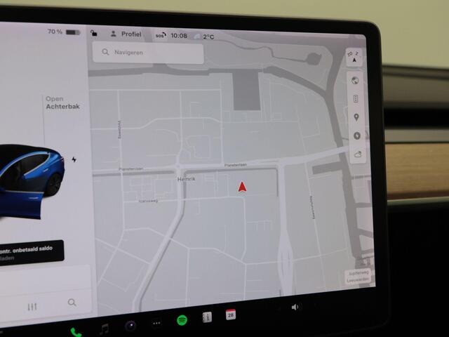Tesla Model 3 Long Range AWD 75 kWh | Autopilot | Panoramadak | 360 Camera | Stoelverwarming | Trekhaak | Bluetooth | 18 Inch