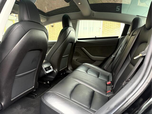 Tesla Model 3 RWD Plus Leer, Panoramadak, Camera
