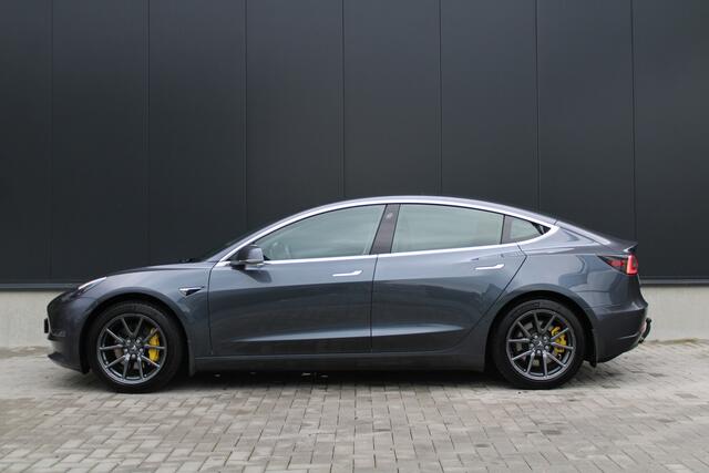 Tesla Model 3 Long Range AWD 75 kWh - Full Self Driving - Autopilot - Winter + zomerbanden + LM velgen - Trekhaak - Pano - Keyless - Leder - Rijklaar