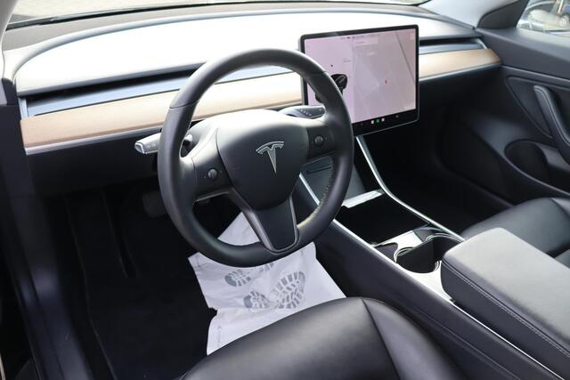 Tesla Model 3 Long Range AWD 75 kWh 89,2% SOH, Autopilot computer 3.0, 360 Camera, Cruise control, Navigatie, Stoelverwarming