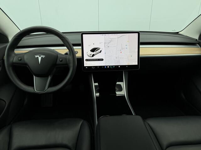 Tesla Model 3 Long Range AWD 75 kWh Trekhaak/Autopilot/Leer/Pano.
