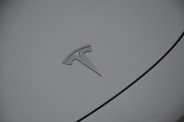 Tesla Model 3 Long Range AWD 75 kWh | SOH 91% | Navigatie | BTW | DAB | Camera | NL auto!! | prijs inclusief BTW