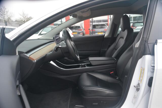 Tesla Model 3 Long Range AWD 75 kWh | SOH 91% | Navigatie | BTW | DAB | Camera | NL auto!! | prijs inclusief BTW