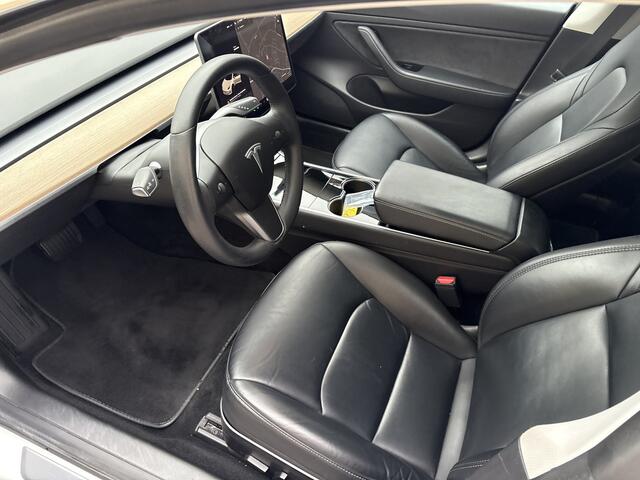 Tesla Model 3 Standard RWD Plus 60 kWh / AUTOMAAT / PANORAMADAK / LEER / 163dkm! NAP!