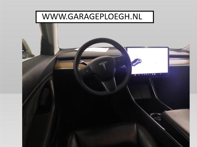 Tesla Model 3 Standard RWD Plus 60 kWh Trekhaak Autopilot Stoelverw.