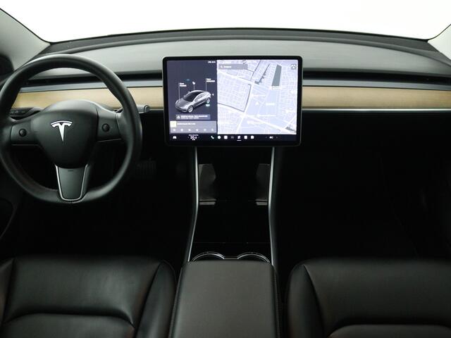 Tesla Model 3 Standard RWD Plus 60 kWh | Leder | Camera | Panoramadak | Nederlandse Auto | NAP |