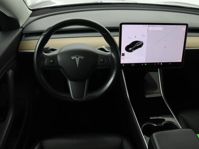 Tesla Model 3 Long Range AWD 75kWh | Panoramadak | Autopilot | Leder | Stoelverwarming | Full LED | Navigatie | Keyless | 18'' | Camera