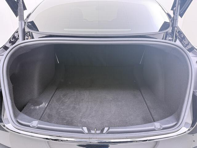 Tesla Model 3 RWD SR plus 325PK LFP Accu Ivory AutoPilot Leder Pano-dak FSD-vb. Adaptive-Cruise Camera's Elektr.-Stuur+Stoelen+Spiegels+Geheugen+Easy-Entry+Verwarmde stoelen+bank Park assistent Pdc WIFI Lan Bordherkenning e-Assist Speed-Assist Priv.Glasss Navi LED DAB 