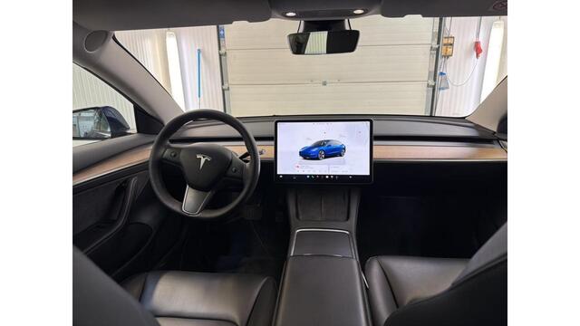 Tesla Model 3 Aut. Long Range Dual Motor AWD | Autopilot | Panorama | Leder |