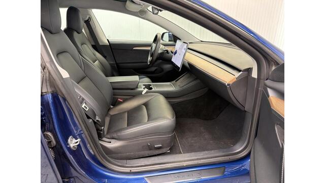 Tesla Model 3 Aut. Long Range Dual Motor AWD | Autopilot | Panorama | Leder |