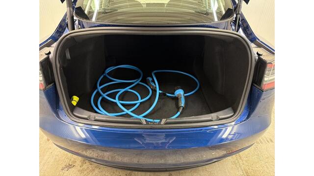 Tesla Model 3 Aut. Long Range Dual Motor AWD | Autopilot | Panorama | Leder |