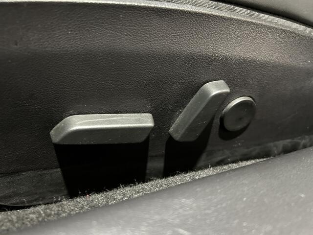 Tesla Model 3 Standard RWD Plus 60 kWh | Led verlichting | Panoramadak |