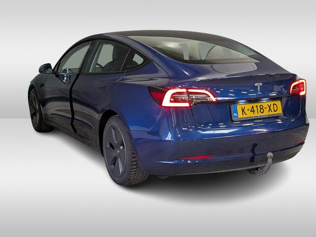 Tesla Model 3 Standard RWD Plus 60 kWh / FACELIFT / Trekhaak / Autopilot / Panoramadak / Camera / Leder / 18'' / Leder / Premium Audio / Warmtepomp