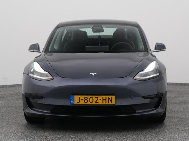 Tesla Model 3 Standard RWD Plus 60 kWh | PANO | KEYLESS | STOELVERWARMING | AUTOPILOT