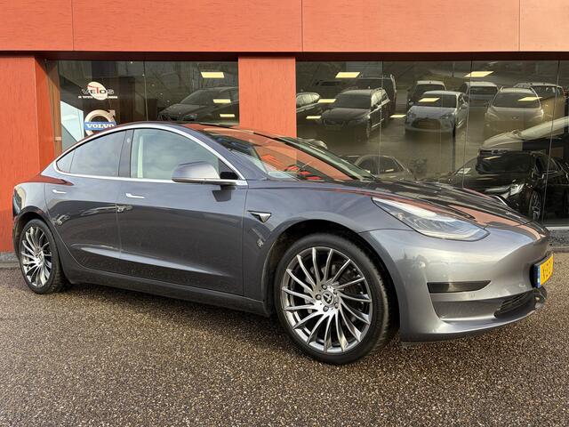 Tesla Model 3 Standard RWD Plus 60 kWh | Autopilot | 19'' LMV | Camera