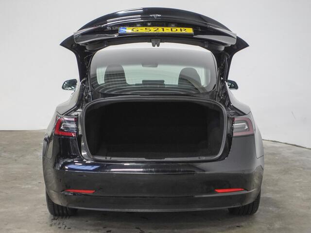 Tesla Model 3 Standard RWD Plus 60 kWh | Navigatie | Panorama dak | 360 camera | Parkeersensoren | Stoelverwarming | Ledverlichting | Leder | Climate Control | HANDEL / EXPORT!