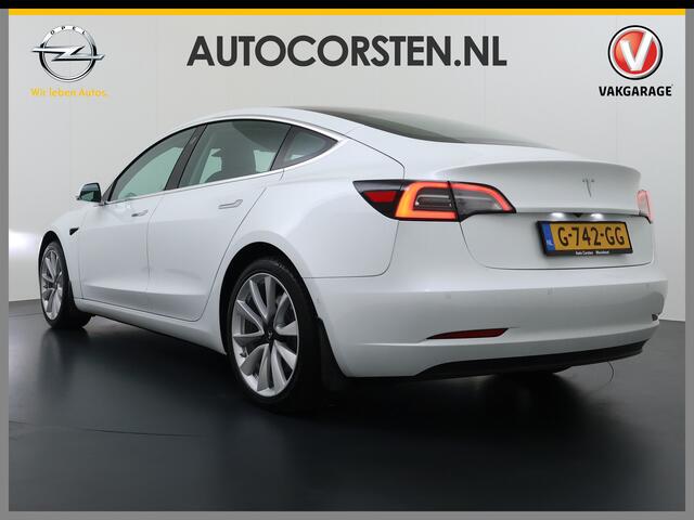 Tesla Model 3 Long Range AWD 75kWh Facelift Warmtepomp Lmv 19" AutoPilot Leder Panoramadak Adaptive-Cruise Camera's Elektr.-Stuur+Stoelen+Spiegels+Geheugen+Easy-Entry+Verwarmde stoelen Park assistent Pdc WIFI Lane-Assist Navi LED DAB Voorverwarmen interieur Keyless One