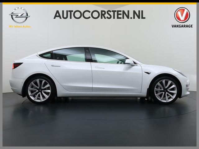 Tesla Model 3 Long Range AWD 75kWh Facelift Warmtepomp Lmv 19" AutoPilot Leder Panoramadak Adaptive-Cruise Camera's Elektr.-Stuur+Stoelen+Spiegels+Geheugen+Easy-Entry+Verwarmde stoelen Park assistent Pdc WIFI Lane-Assist Navi LED DAB Voorverwarmen interieur Keyless One