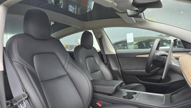 Tesla Model 3 Performance AWD 75 kWh | BTW | Zwart leder