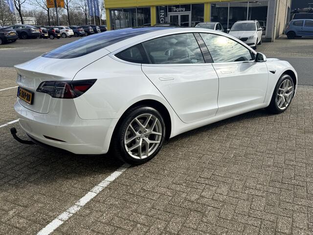 Tesla Model 3 Standard RWD Plus 60 kWh | Leder | Stoelverwarming | Adapt. Cruise | PDC incl. Camera | Afn. Trekhaak