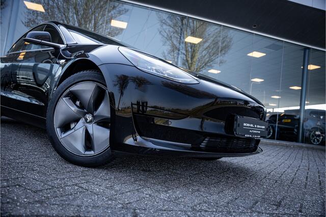Tesla Model 3 Standard RWD Plus 60 kWh ** Autopilot ** Trekhaak