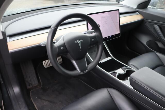 Tesla Model 3 Performance AWD 75 kWh Autopilot computer 3.0, Auto moet nog gereinigd worden, Cruise control, Stoelverwarming