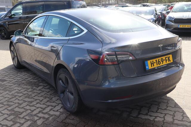 Tesla Model 3 Long Range AWD 75 kWh 89,6% SOH, BTW Auto (¤15.285,- Excl.), Autopilot computer 3.0, Auto moet nog gereinigd worden!