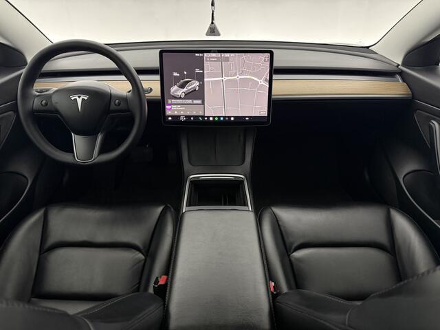 Tesla Model 3 Standard RWD Plus 60 kWh | Autopilot | Snelladen | SOH 89% | Pano | Camera | Memory | Navi | Stoelverw.