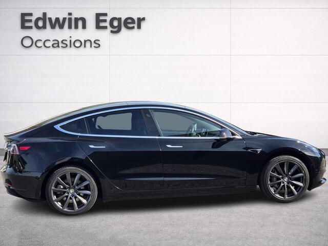 Tesla Model 3 Standard RWD Plus 60 kWh | AutoPilot | Apple carplay | Andriod Auto