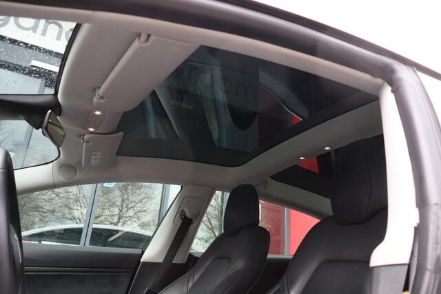 Tesla Model 3 Long Range AWD 75 kWh | Incl. BTW | Panoramadak |