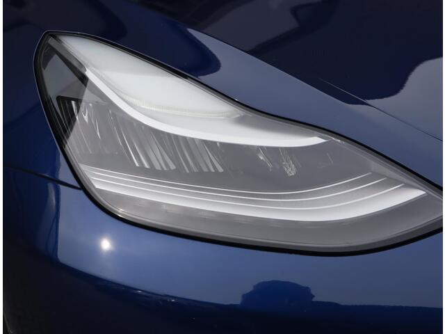 Tesla Model 3 Performance AWD 75 kWh 84% SOH | 20'' inch | Autopilot | Stoel en Achterbank verwarmd