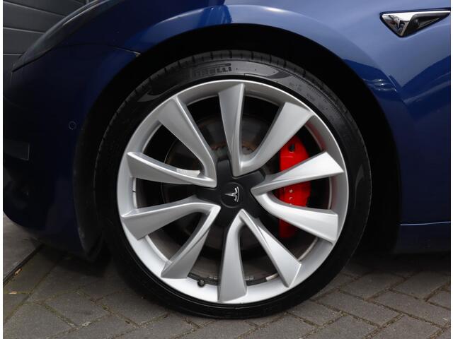 Tesla Model 3 Performance AWD 75 kWh 84% SOH | 20'' inch | Autopilot | Stoel en Achterbank verwarmd