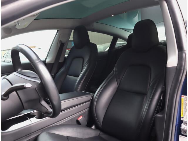 Tesla Model 3 Performance AWD 75 kWh 84% SOH | 20'' inch | Autopilot | Stoel en Achterbank verwarmd