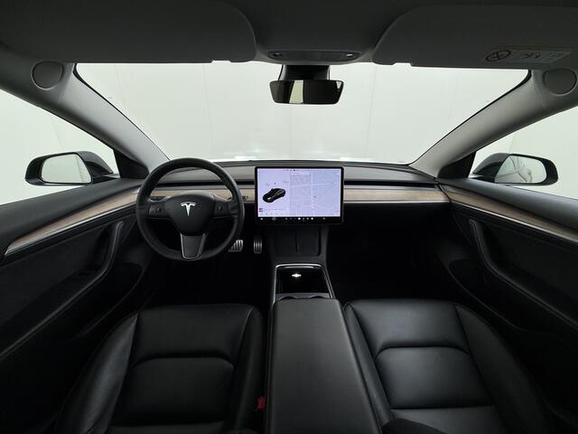 Tesla Model 3 Performance 513pk AWD Facelift Warmtepomp Elek.Achterklep Dubbelglas Lmv 20" AutoPilot Panoramadak Adaptive Cruise Camera's Leer Pdc Wifi Ecc Elektr.Stuur+Stoel+Geheugen Stoel+Bank-Verwarmd Keyless Wifi 4WD 1e Eigenaar Origineel Nederlandse Auto SOH 81%