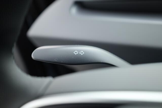 Tesla Model 3 Premium Long Range RWD 78 kWh | Pano | Camera | Stoelverw. | Navi | Elek. Stoelen | CarPlay |