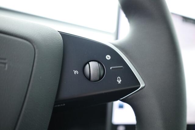 Tesla Model 3 Premium Long Range RWD 78 kWh | Pano | Camera | Stoelverw. | Navi | Elek. Stoelen | CarPlay |