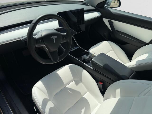 Tesla Model 3 Long Range AWD 75 kWh- SOH 90%, Trafic Aware Cruise, 2x Laadkabels, Wit Interieur, Privacy Glass