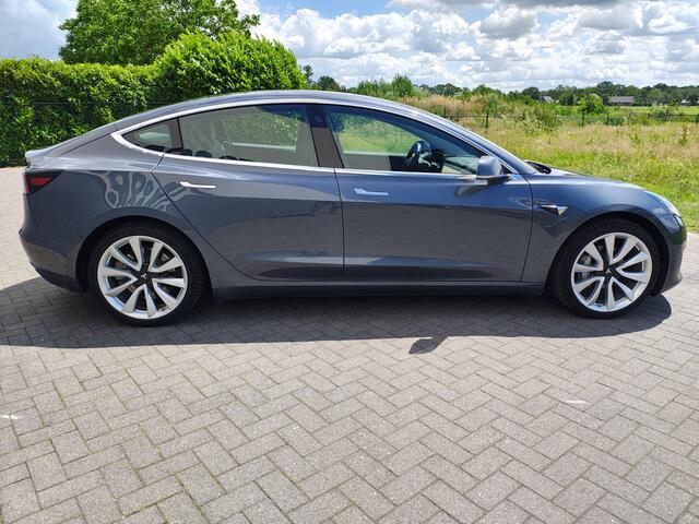 Tesla Model 3 Long Range AWD 75kWh 19"Lmv Autopilot Panoramadak Navi Ecc Camera's Adap.Cruise Leder Keyless Elek.Stoelen+Memory+Verwarmd Audiosysteem premium 4WD Spraakbediening Origineel Nederlandse Auto