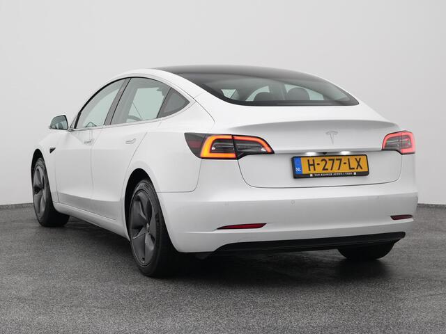 Tesla Model 3 Standard RWD Plus 60 kWh | PANO | CAMERA | STOELVERW.