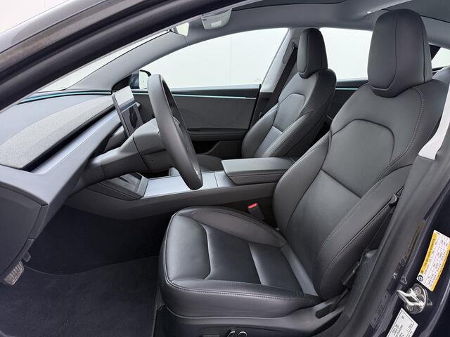 Tesla Model 3 RWD Highland NIEUW MODEL LFP SOH 94% Warmtepomp Entertainment Display Achter FSD 4 Computer AMD Ryzen(TM) Stoel+Achterbank+Stuurverwarming Panoramadak Leder Navi Ecc Camera's Lmv Led Elek.Achterklep Draadloos Laden Wifi Dodehoek detector Keyless Fabrieksg