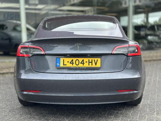 Tesla Model 3 Standard RWD Plus 60 kWh | SOH: 91,3% | Camera | Navi | Stoel Verwarming | Volledig Leder | Pano |
