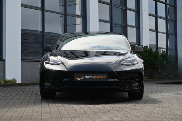 Tesla Model 3 Performance AWD 75 kWh Pano ACC ⬠240,00 per maand