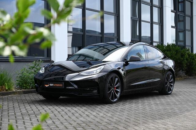 Tesla Model 3 Performance AWD 75 kWh Pano ACC ⬠240,00 per maand
