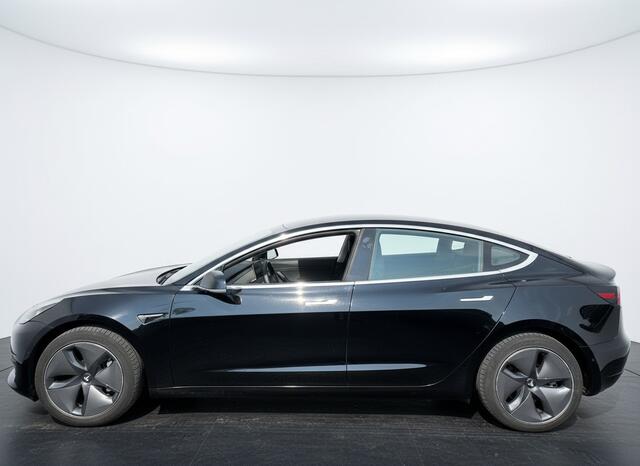 Tesla Model 3 LONG RANGE AWD 75 kWh 360CAMERA/NAVI/LEDER/PANORAMADAK