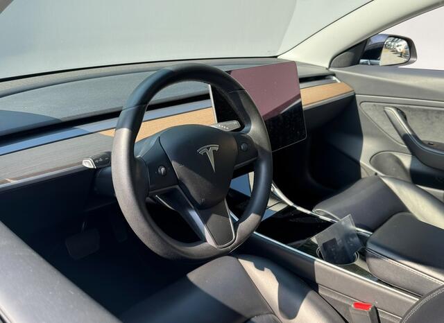 Tesla Model 3 LONG RANGE AWD 75 kWh 360CAMERA/NAVI/LEDER/PANORAMADAK