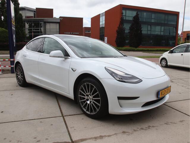 Tesla Model 3 60 kWh Plus range FSD, FULL LED, Trekhaak Zomer actie!