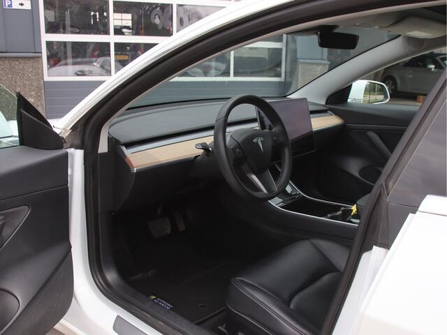 Tesla Model 3 60 kWh Plus range FSD, FULL LED, Trekhaak Zomer actie!