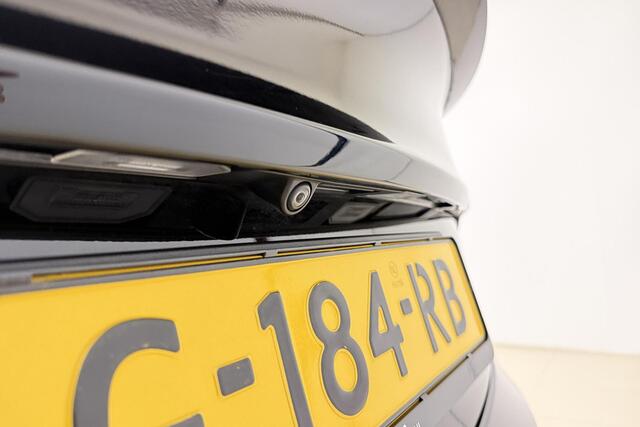 Tesla Model 3 Standard RWD Plus 60 kWh | Trekhaak | Panoramadak | SOH 88,4% | Elektrische best.stoel | Lichtmetalen velgen | Lederenkleding