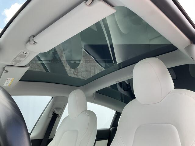 Tesla Model 3 351pk Long Range AWD 75 kWh Incl.BTW Panorama Design