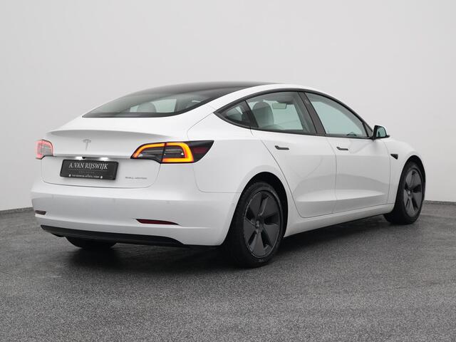 Tesla Model 3 Long Range AWD 75 kWh | PANO | CAMERA | STOELVERWARMING
